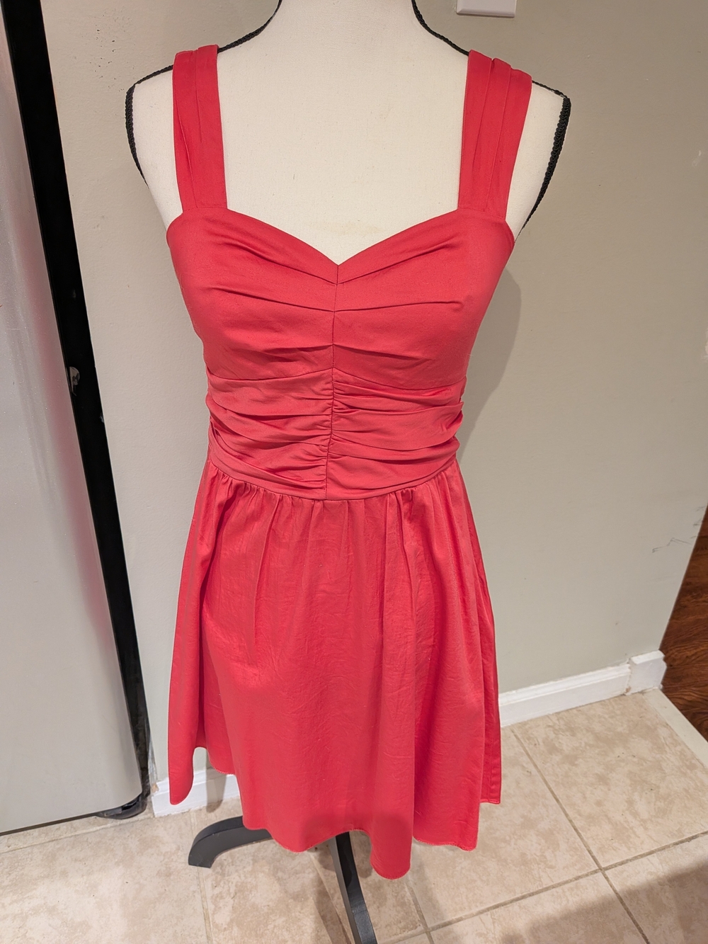 Express Women’s Pink Sleeveless Ruched Fit-and-Flare Dress